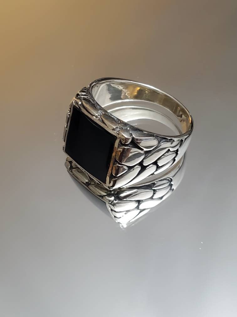 Onyx Masculine Men's Ring