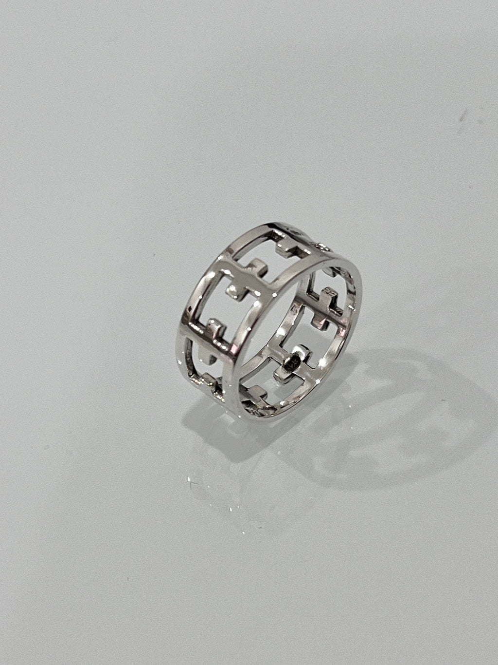 Cross Men's Band – Sterling Silver
