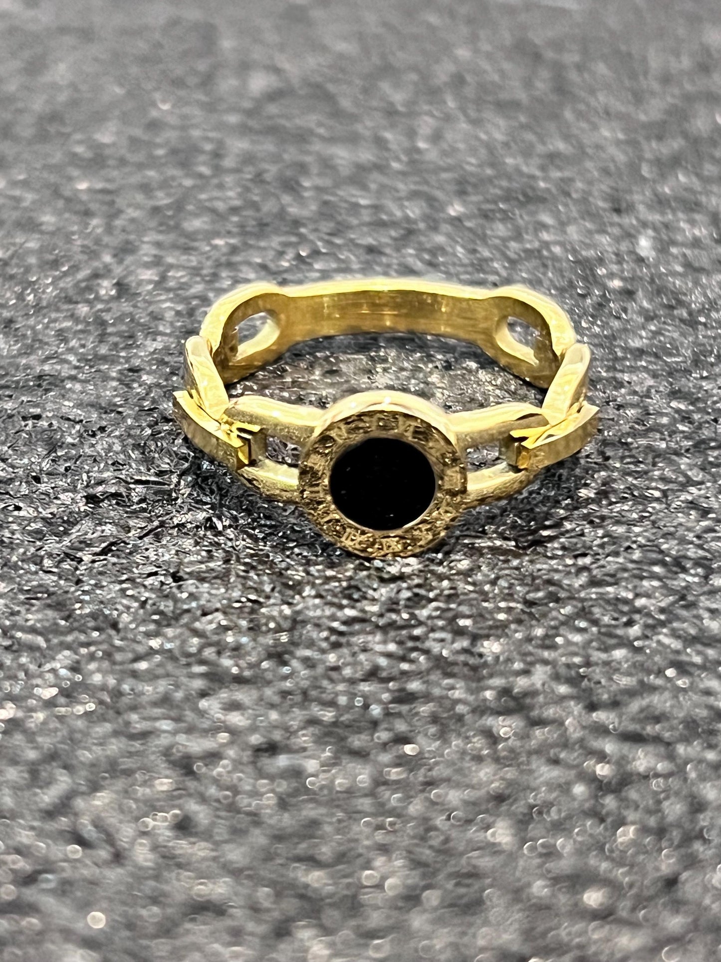 Roman Numeral Gold & Onyx Chain Ring