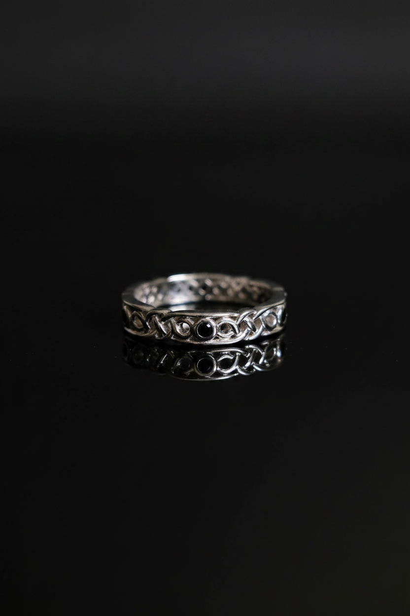 Celtic Braided Thumb Onyx Ring – 925 Sterling Silver