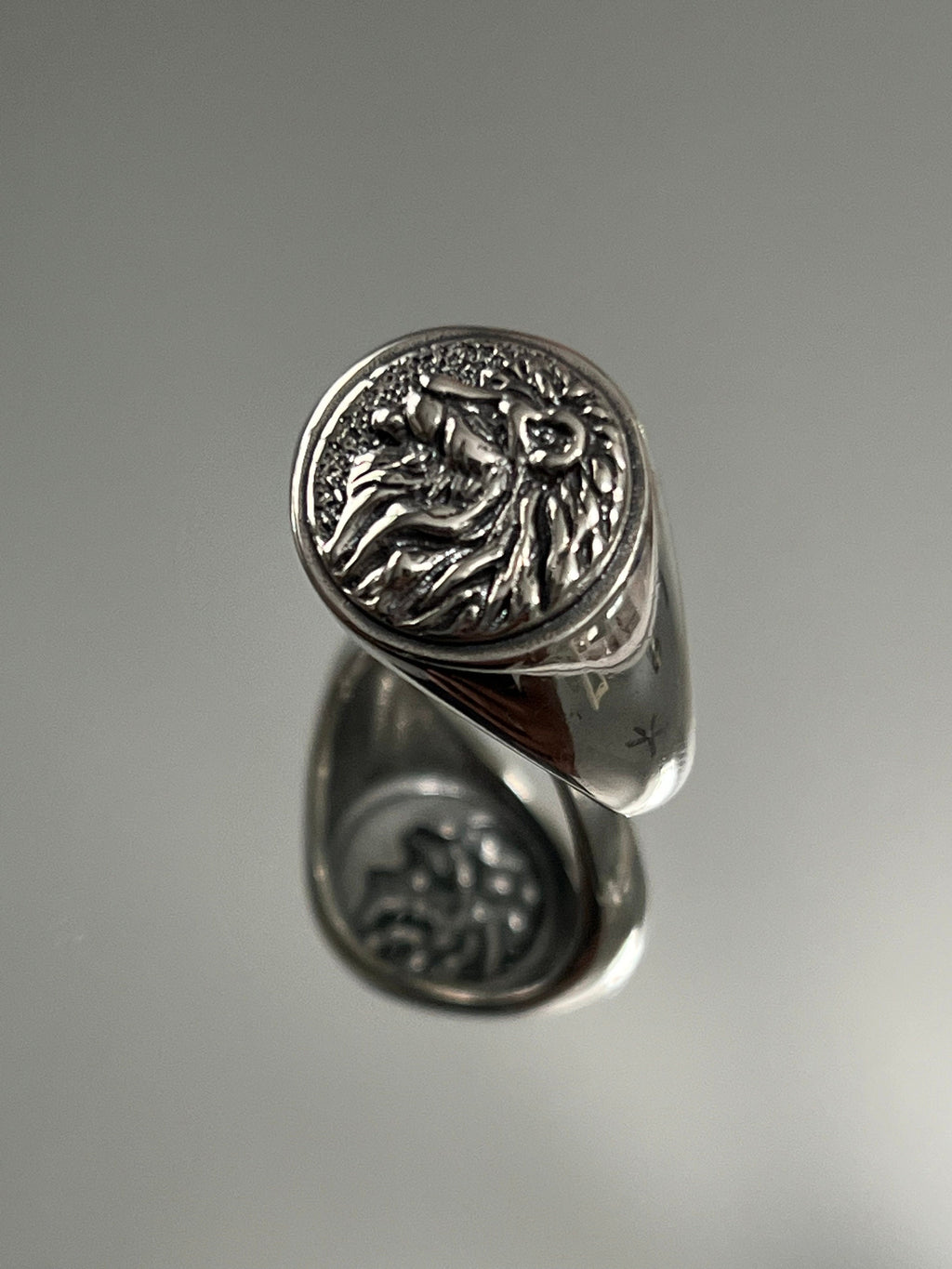 Lion's Ring