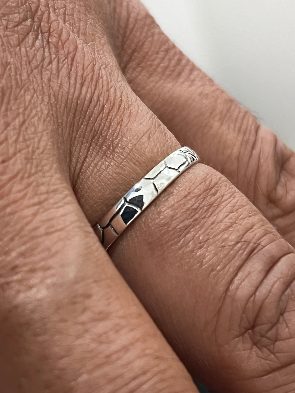 Slim 3mm Oxidized Design Band – Sterling Silver