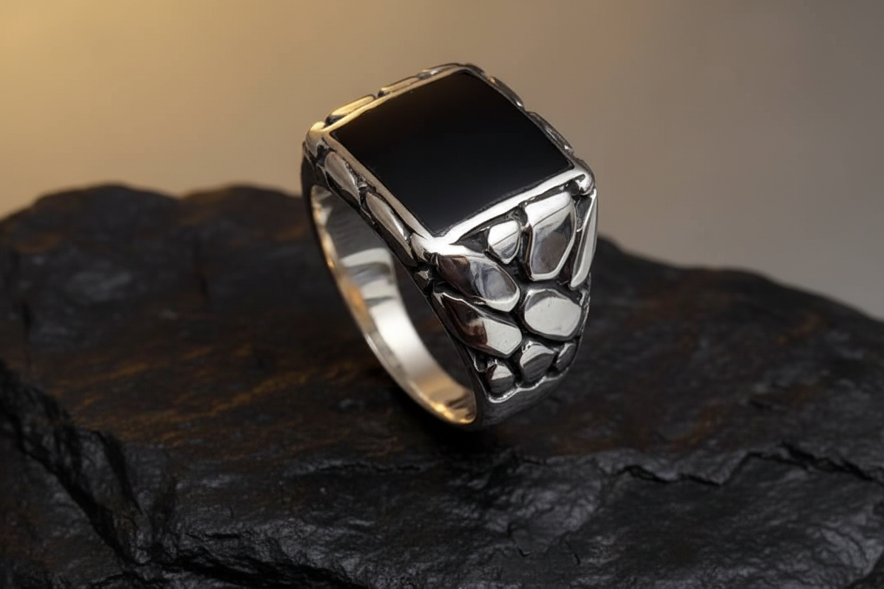Onyx Masculine Men's Ring