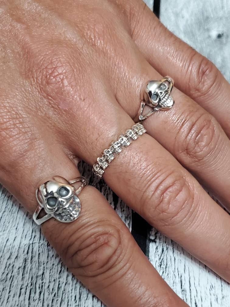 Small Skull Ring