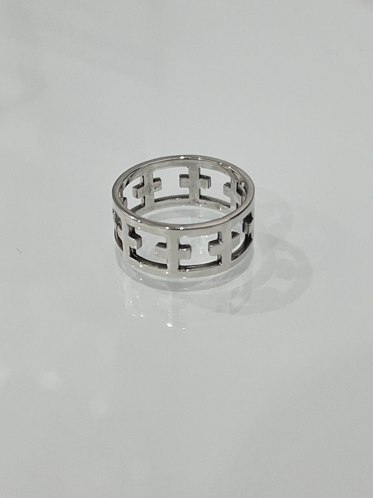 Cross Men's Band – Sterling Silver