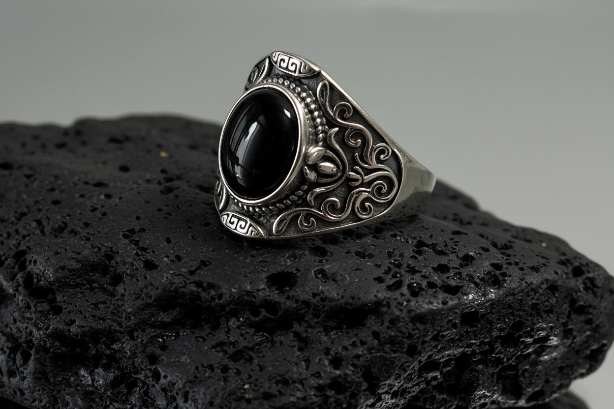 Bohemian Classic Men's Onyx Signet Ring