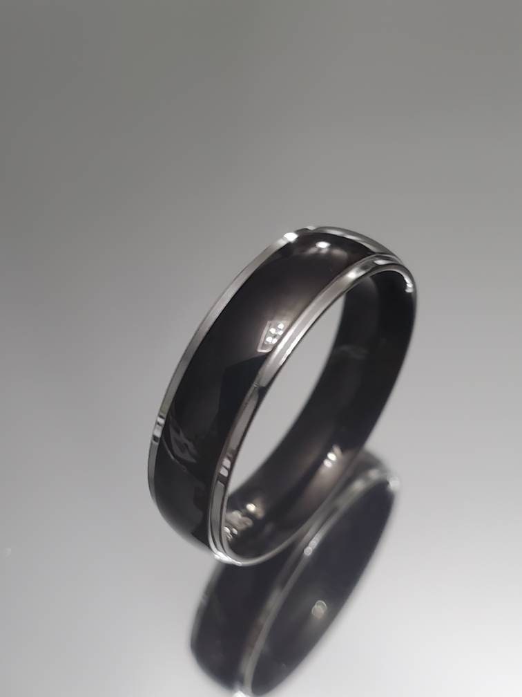 Simple Black Band