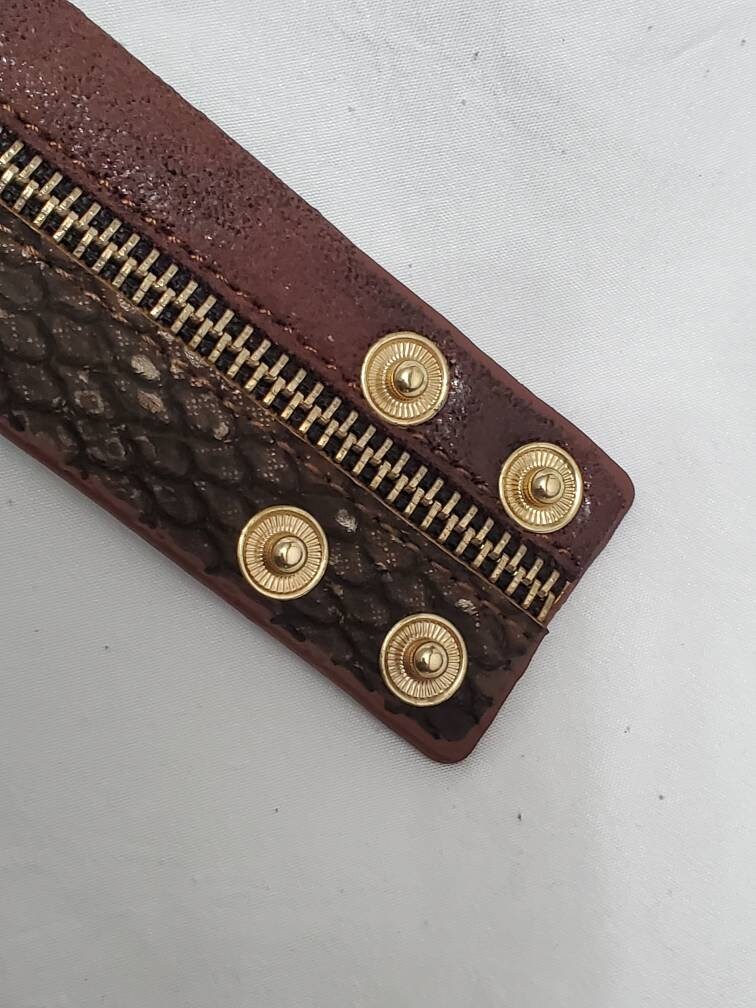 Handmade Leather Bracelet Zipper Design