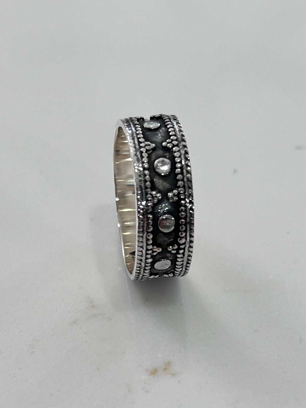 Spotted Bali Men's Ring – 925 Sterling Silver
