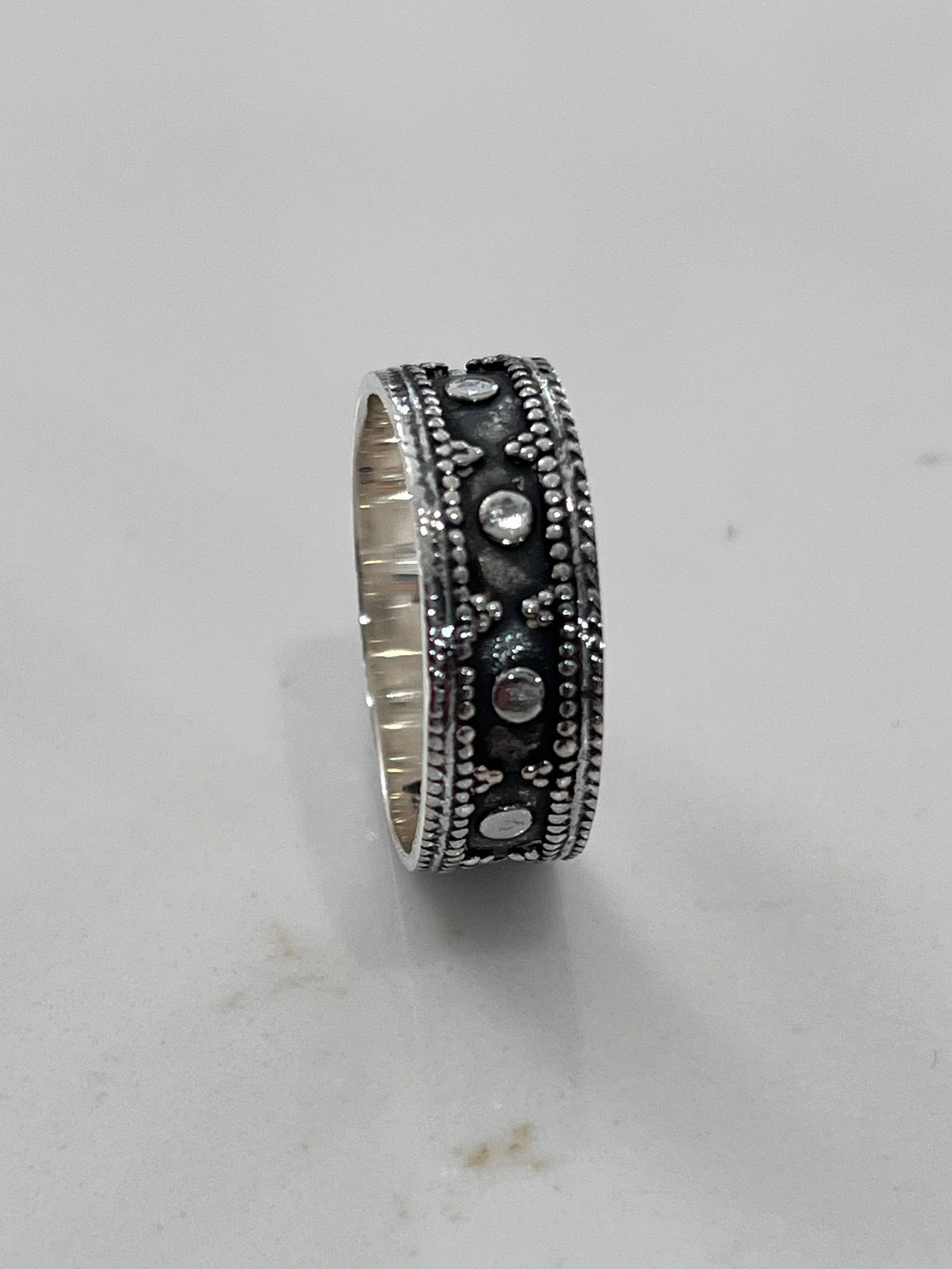 Spotted Bali Men's Ring – 925 Sterling Silver