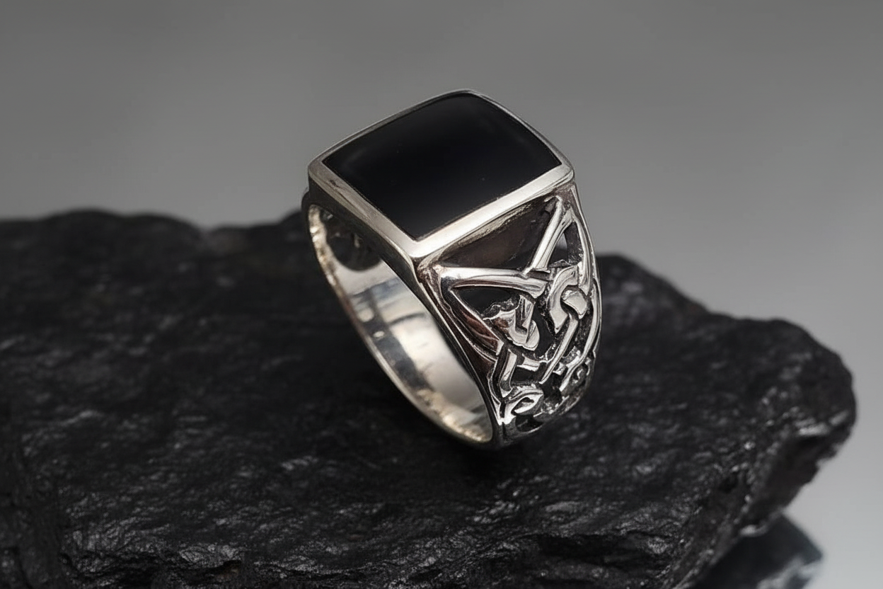 Onyx Celtic Ring