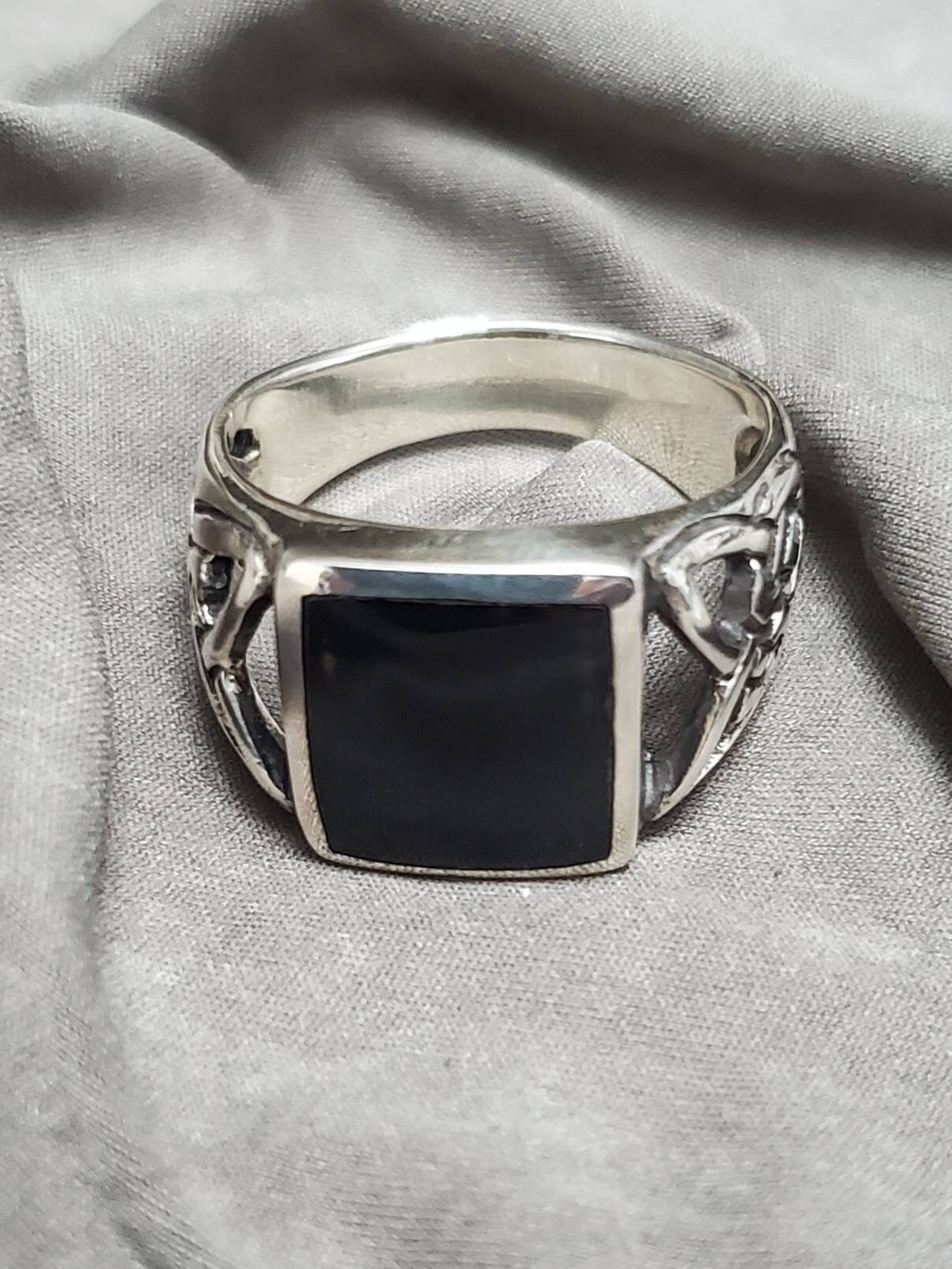 Onyx Celtic Ring