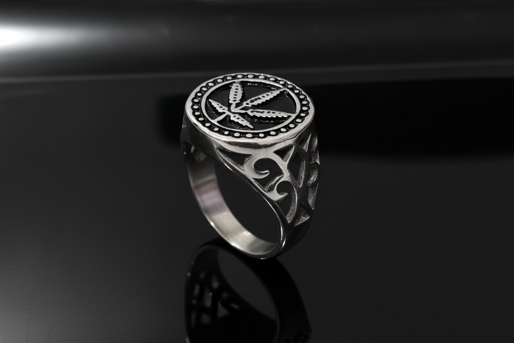 Marijuana Men's Ring – Stainless Steel