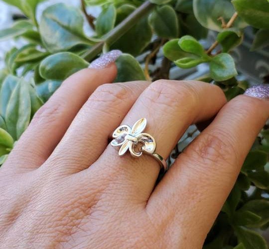 Fleur-de-lis Ring