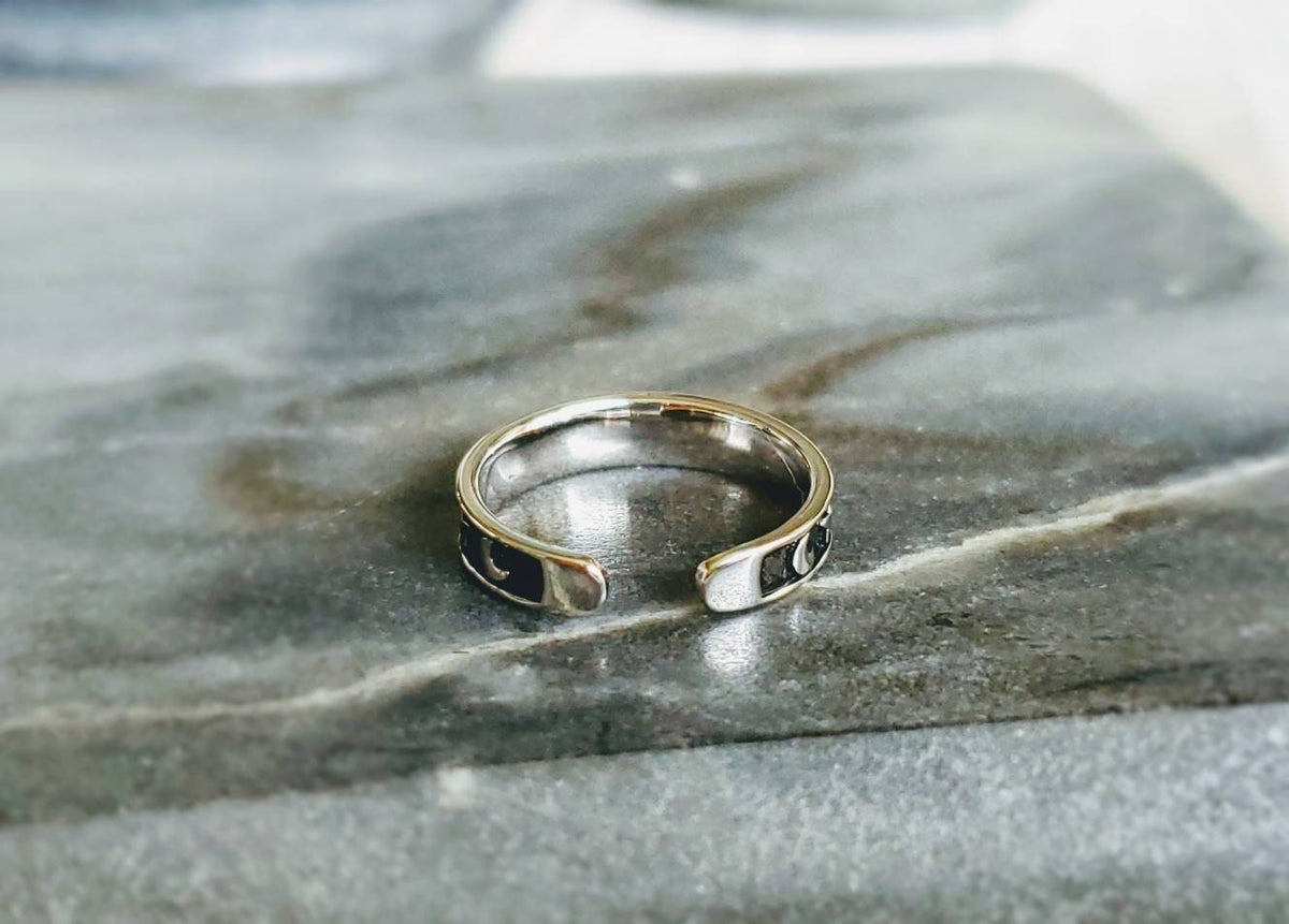 Crescent Moon Toe Ring