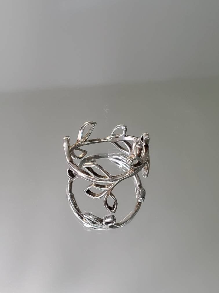 Sterling Silver Leaves Ring, Leaf Women's Ring, Olive Ring, Statement Band, 925 non tarnish Silver, sizes 3-13