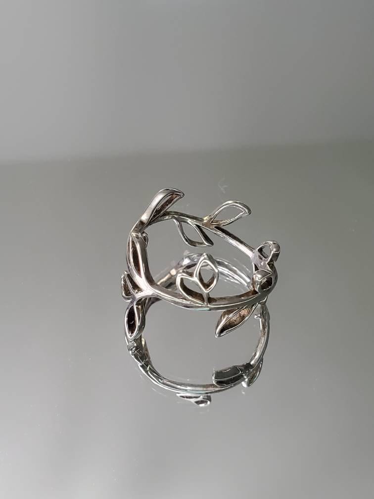 Leaves Women's Statement Ring – 925 Sterling Silver