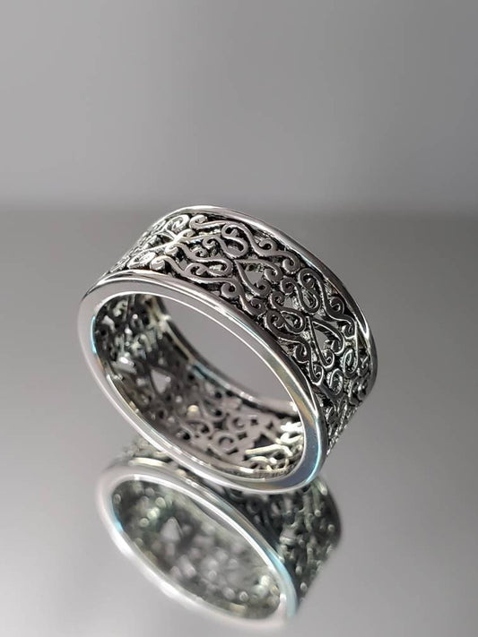 Filigree Heart Band