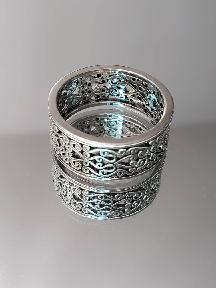 Filigree Heart Band