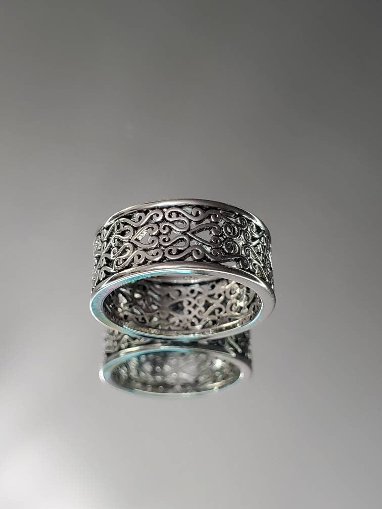 Filigree Heart Band