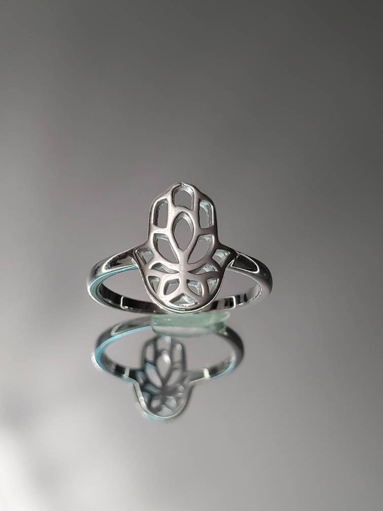 Hand Ring Hamsa Ring