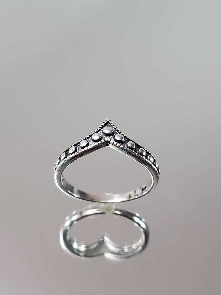 Beaded Chevron Sterling Silver Womens Ring