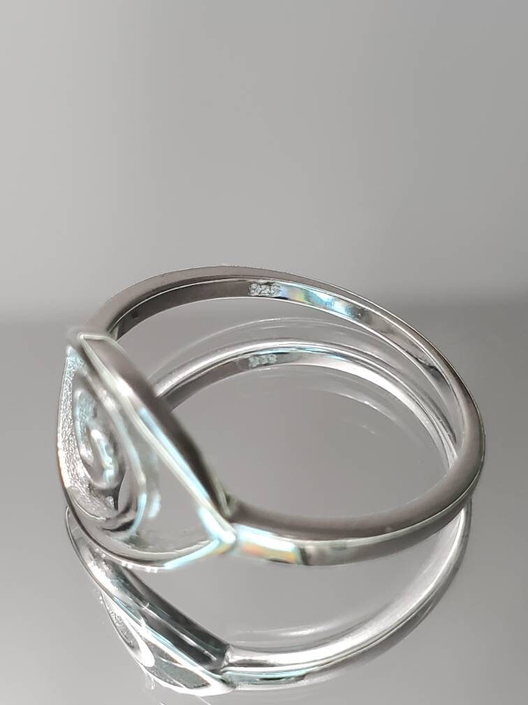Swirl Eye Ring – 925 Sterling Silver