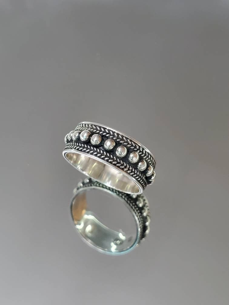 Concave Bali Beaded Statement Ring – Sterling Silver