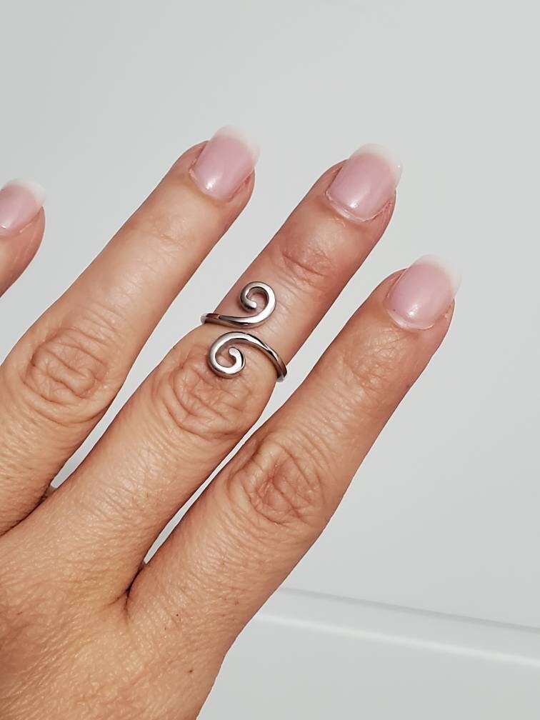 Sterling Silver Spiral Ring, Adjustable Simple Minimalist Ring, Dainty Women Ring, Swirl Ring, Adjustable Pinky Ring