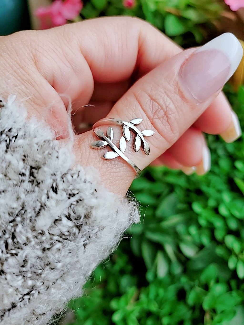Leaf Ring – Sterling Silver