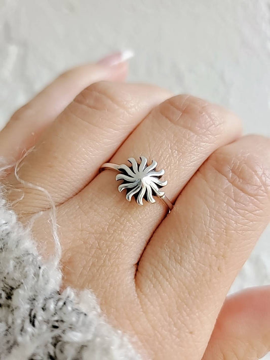 Sterling Silver Sun Ring, Women Sun Ring, Minimalist Simple Ring, 925 Silver, Women Ring, Sun rays Ring