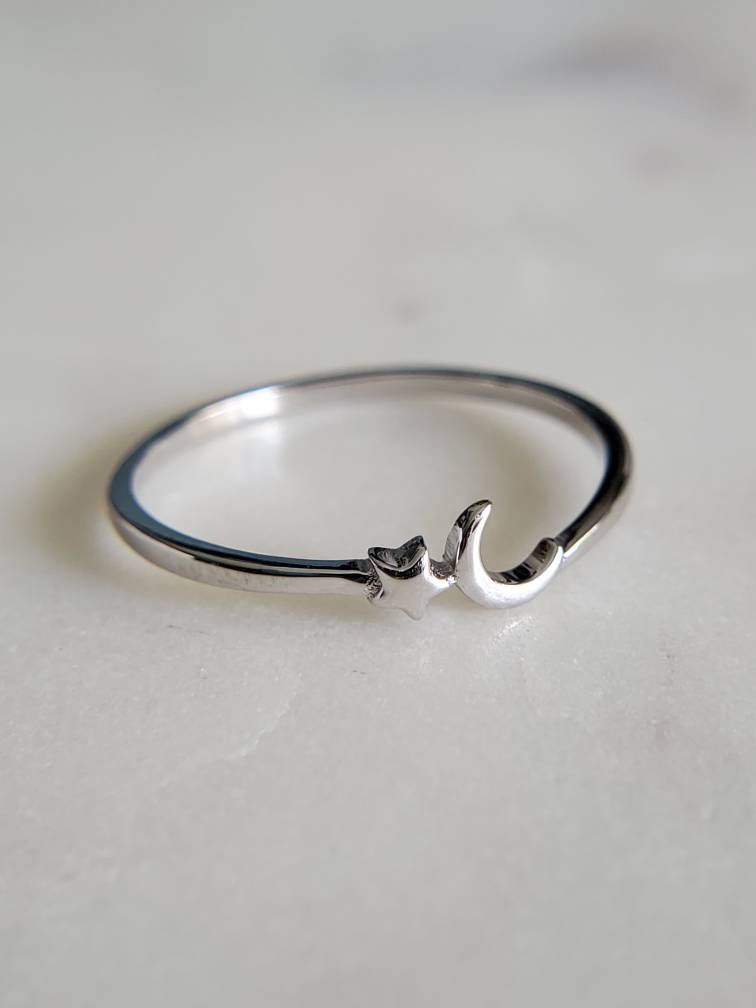 Crescent Moon Star Ring – 925 Sterling Silver