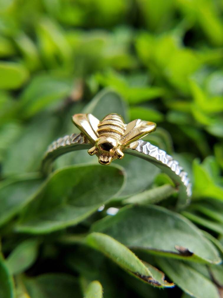 Bumble Bee Ring