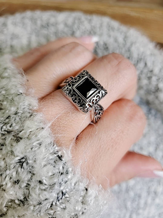 Onyx Bali Square Princess Cut Onyx