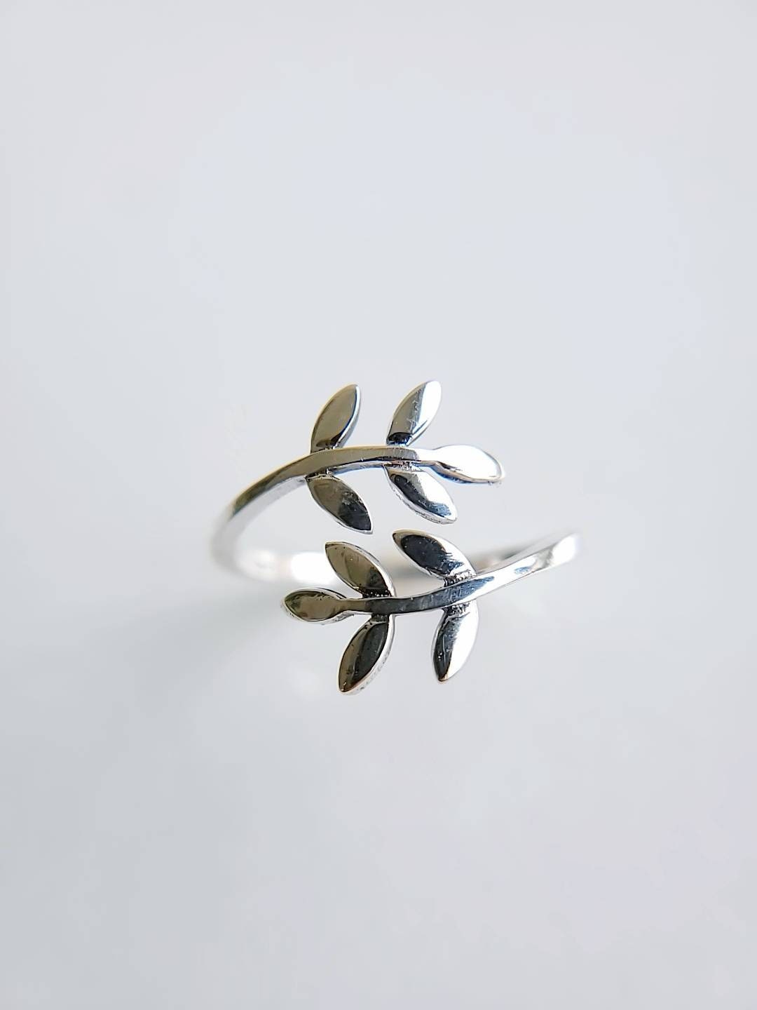 Leaf Ring – Sterling Silver