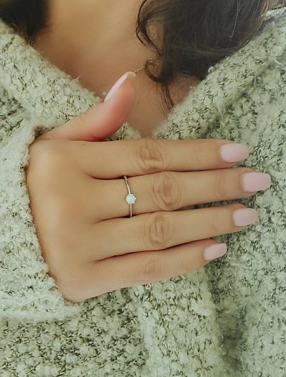 Solitaire White Opal Ring – Sterling Silver