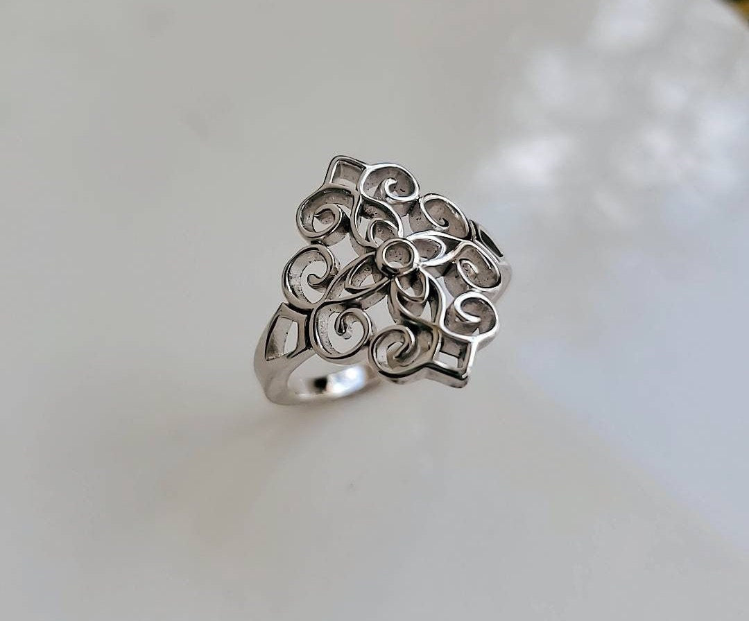 Sterling Silver Vines Ring, Bali Ring, 925 Stamped, high polished, Statement Women Ring