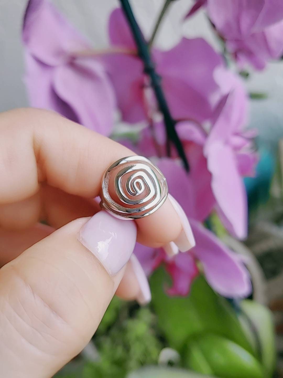 Sterling Silver Spiral Ring, Simple Minimalist Ring, Dainty Women Ring, Swirl Ring, Boho Style Ring