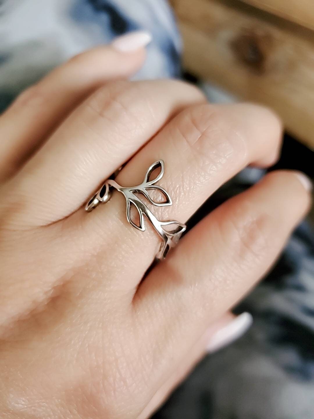 Leaves Women's Statement Ring – 925 Sterling Silver