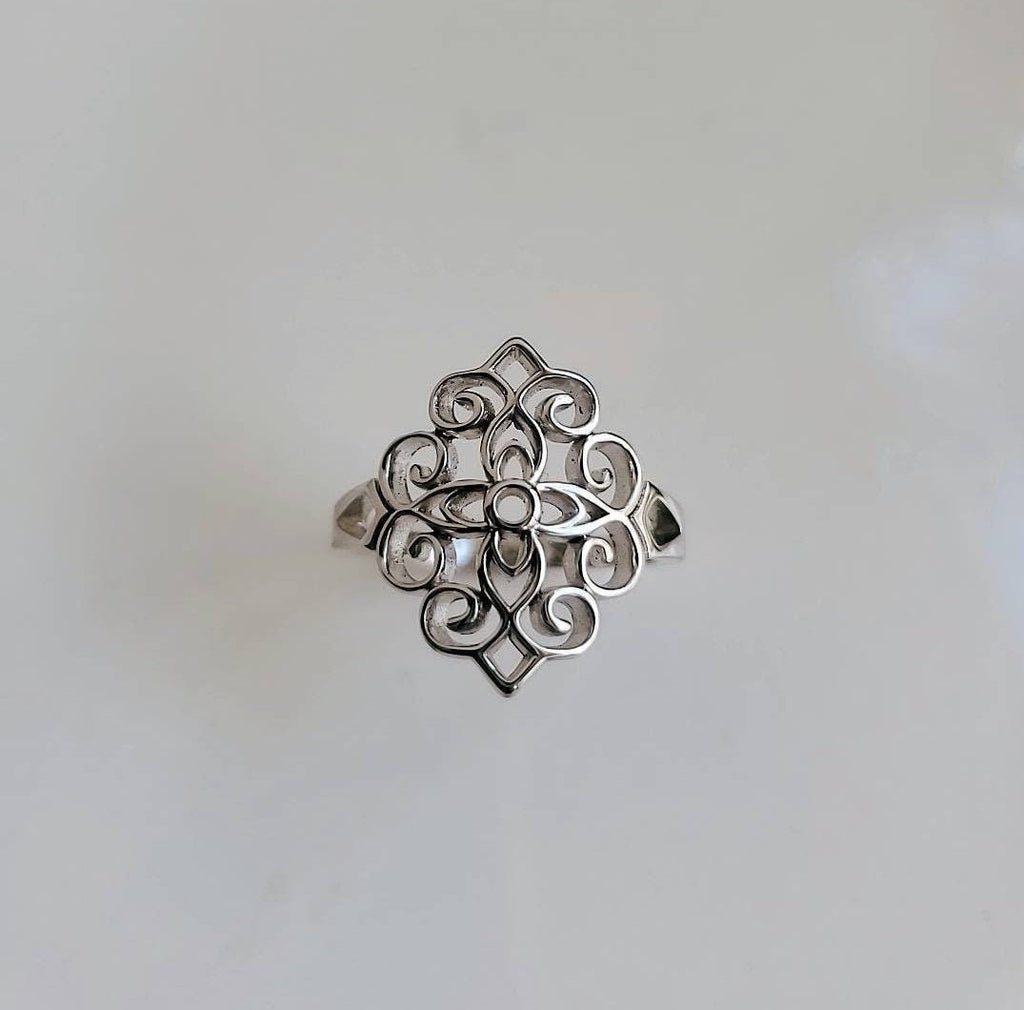Vines Statement Ring – 925 Sterling Silver with High Polish Finish