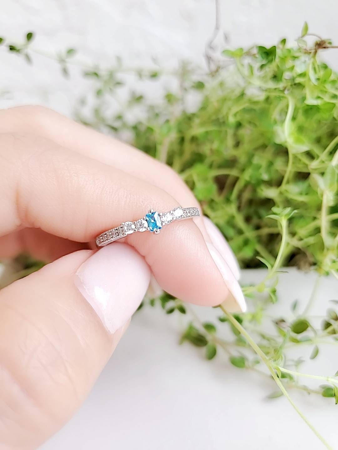 Dainty Aquamarine Ring