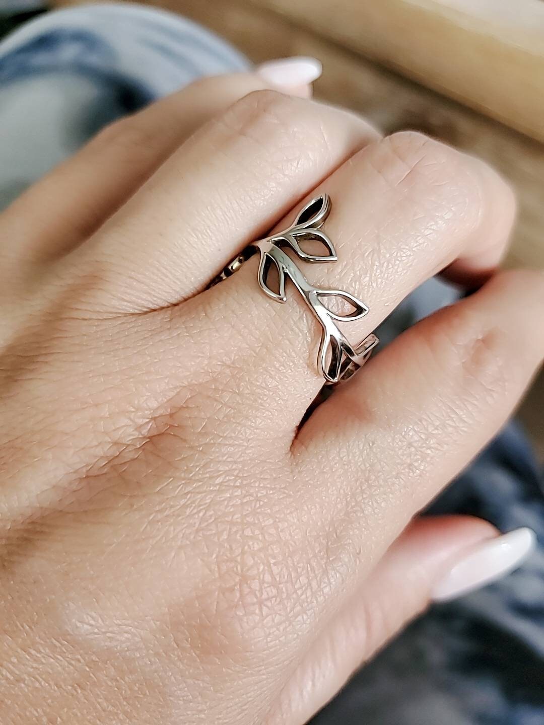 Leaves Women's Statement Ring – 925 Sterling Silver