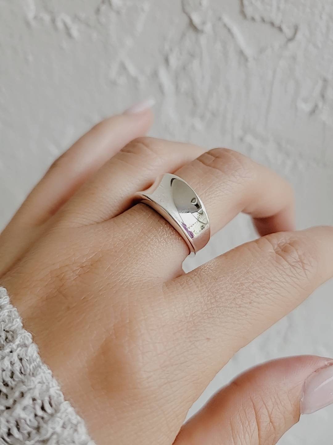Concave Solid Ring – Sterling Silver