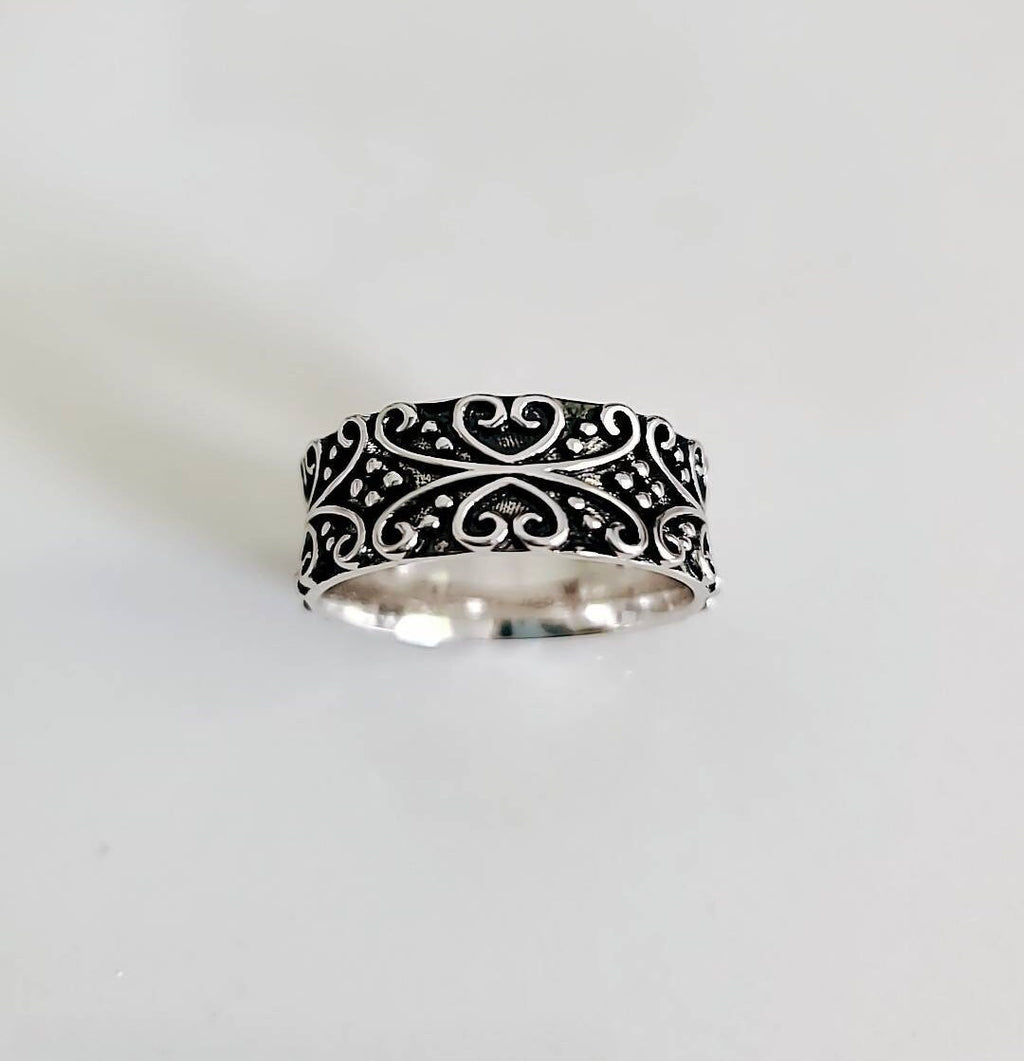 Ring – 925 Sterling Silver with Oxidized Finish