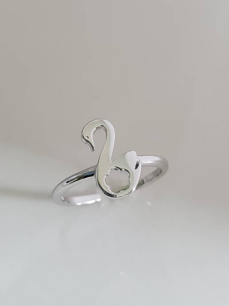 Swan Toe Ring – 925 Sterling Silver