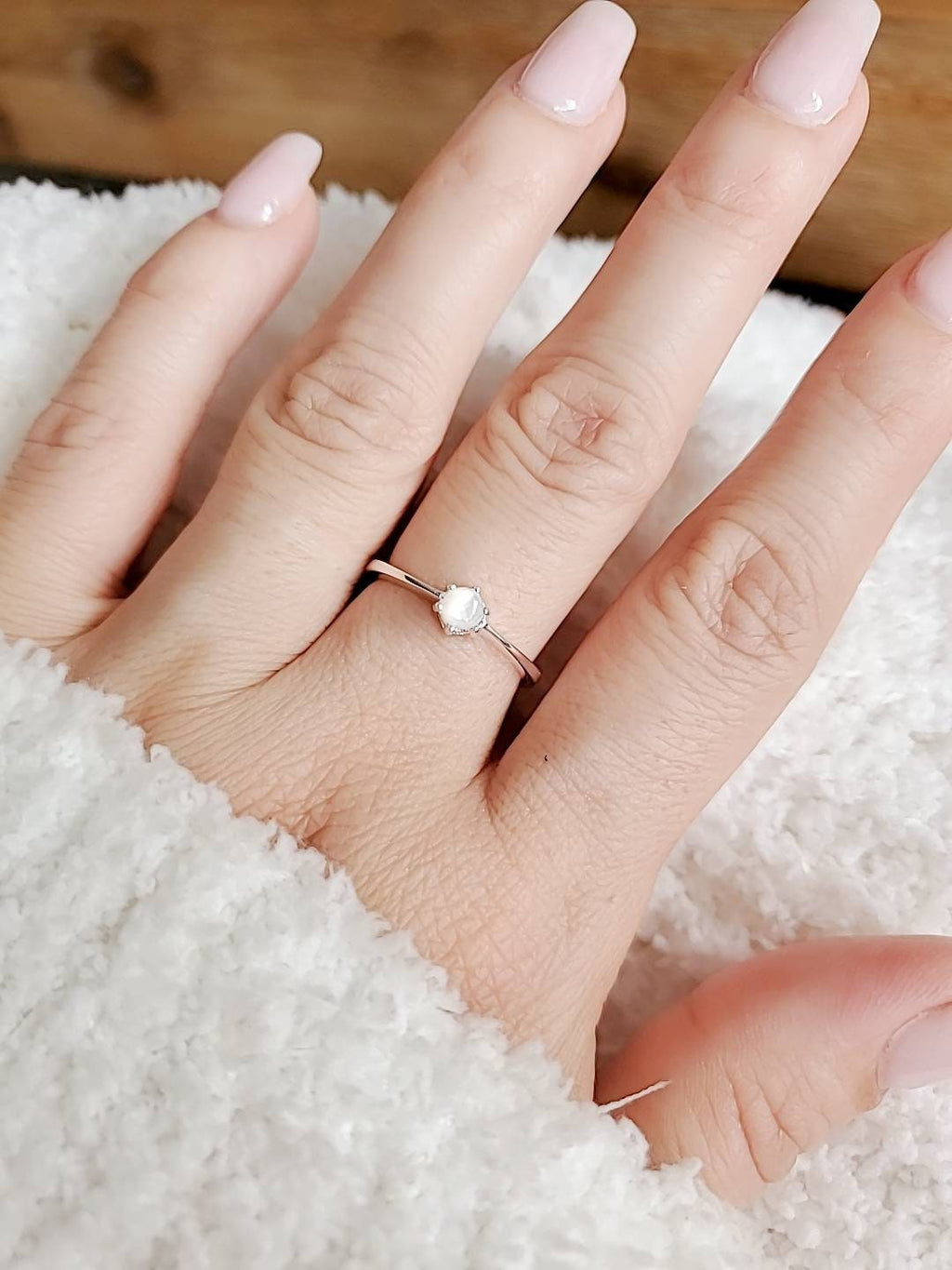 Mother of Pearl Wedding Ring – 925 Sterling Silver