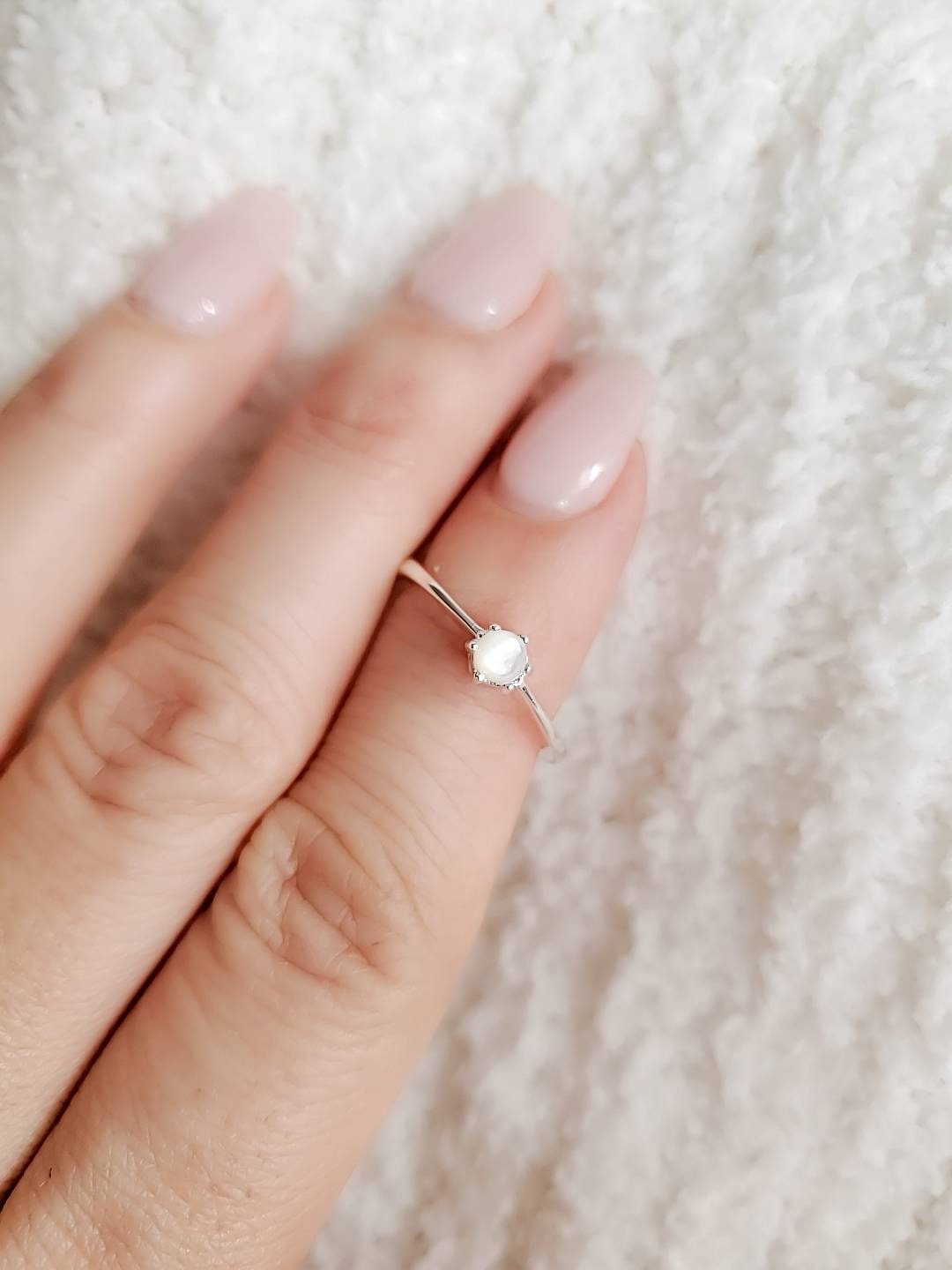 Mother of Pearl Wedding Ring – 925 Sterling Silver