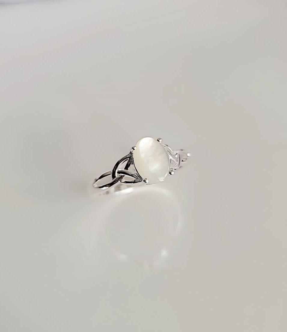Mother of Pearl Celtic Ring
