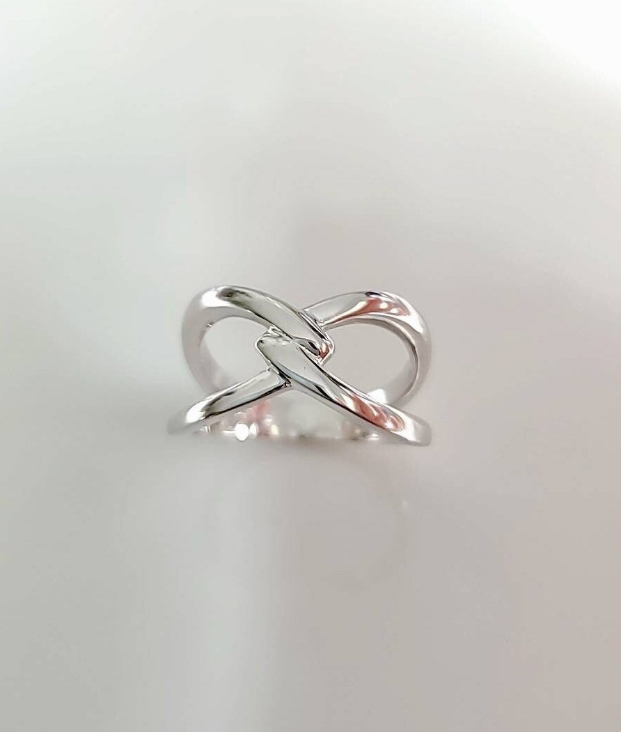 Statement Ring – 925 Sterling Silver with High Polish Finish