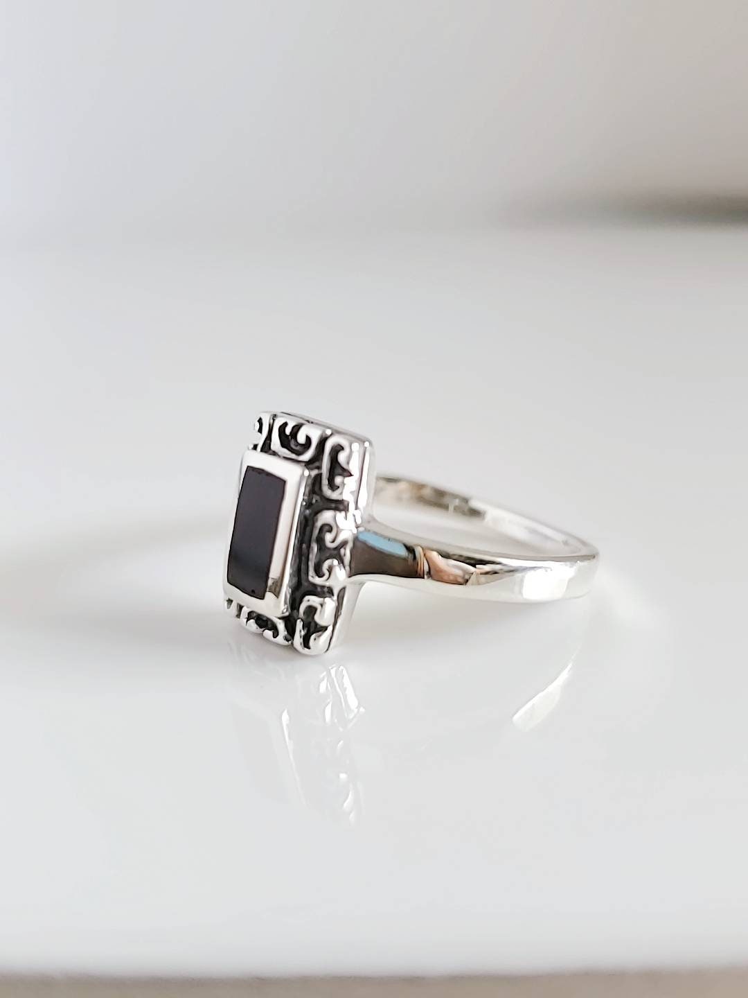 Onyx Ring – 925 Sterling Silver
